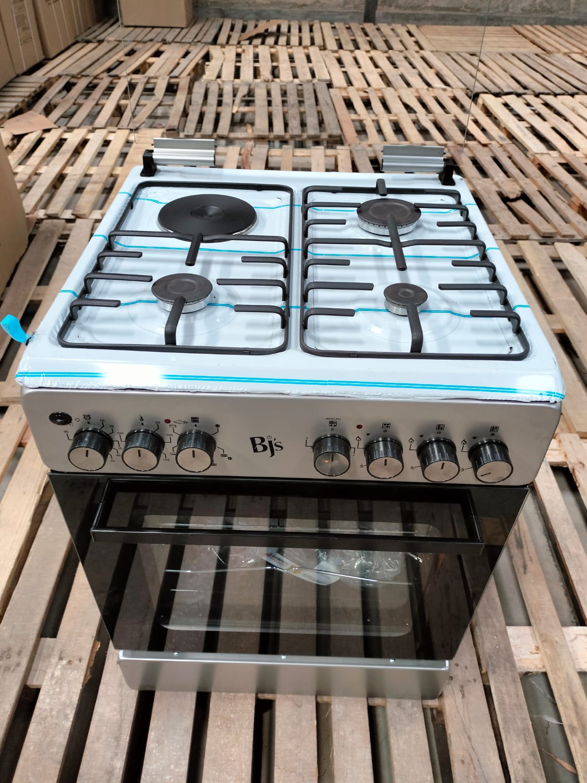 Elegance enox silver 60*60 Bjs 3+1 standing cooker