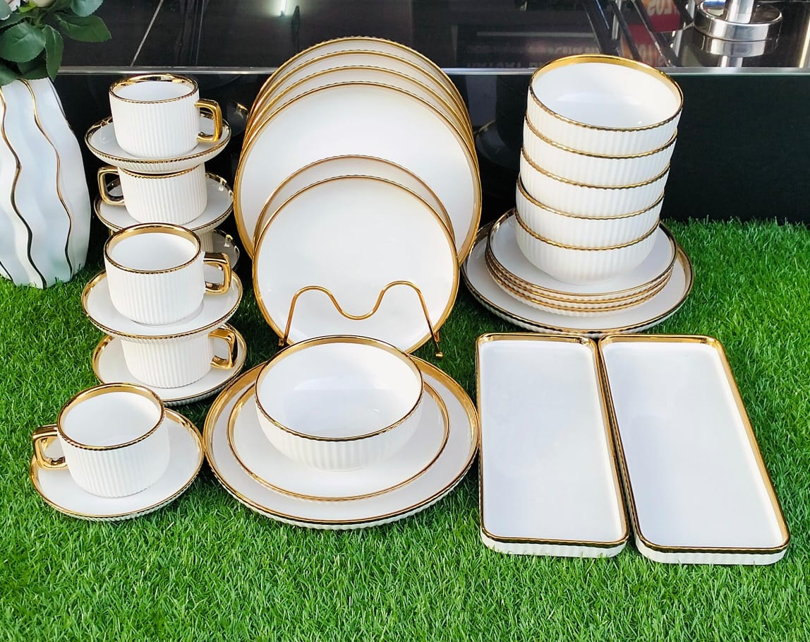 Elegant European Porcelain Dinner set