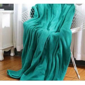 Fleece cozy warm throw blanket