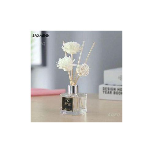 Reed diffuser with scent