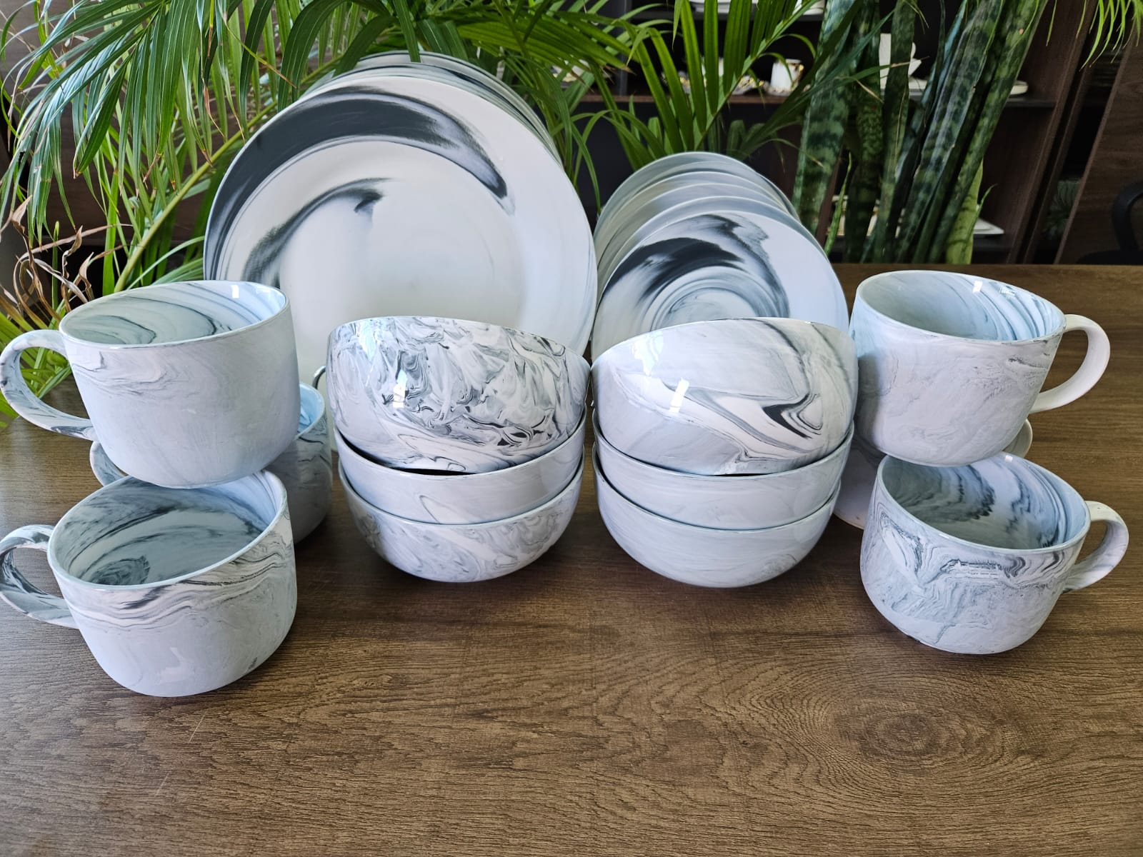 Marble dinnerset
