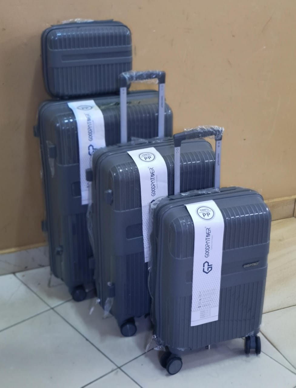 4 in 1 Fiber Suitcase