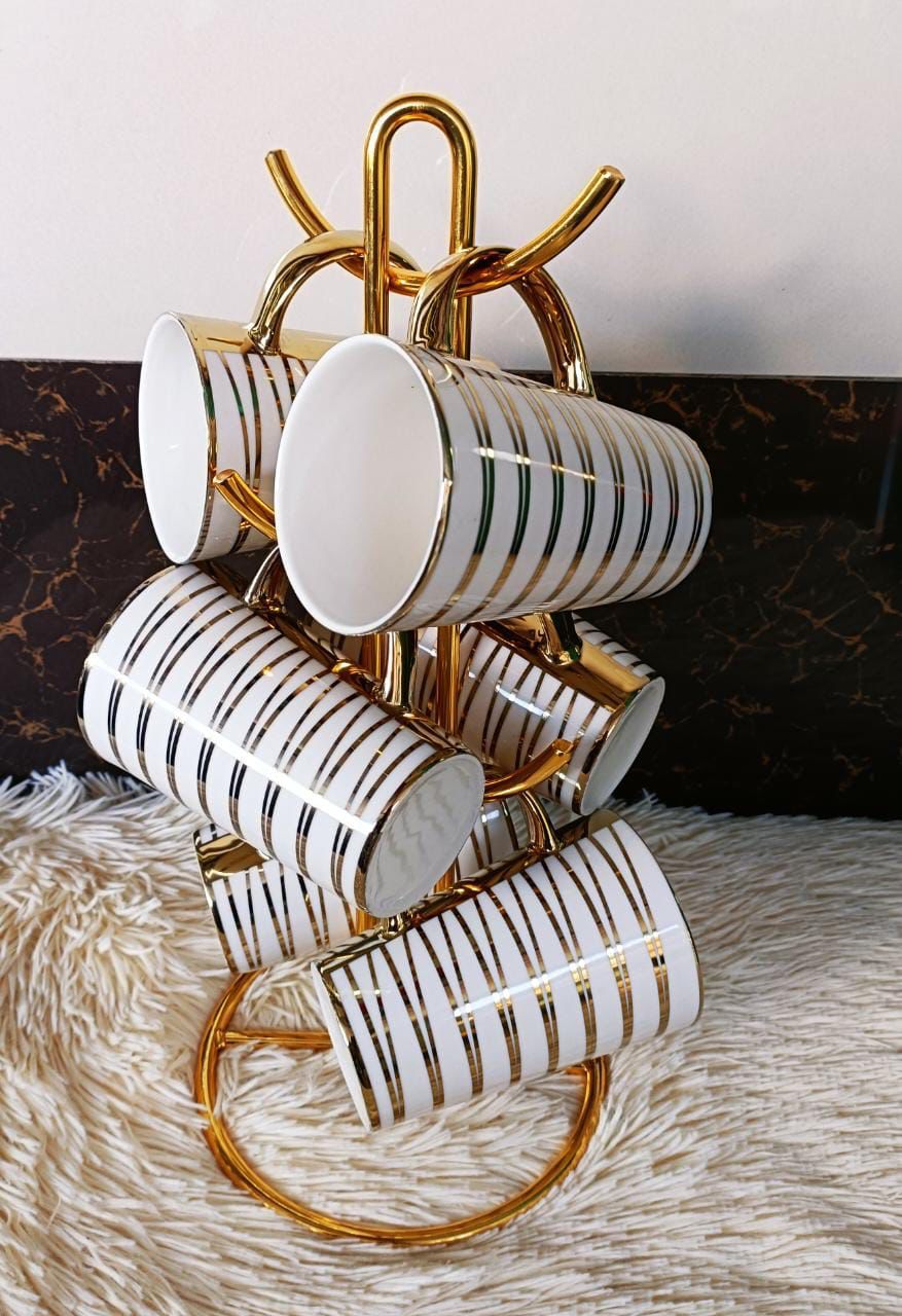 Gold ceramic mugs