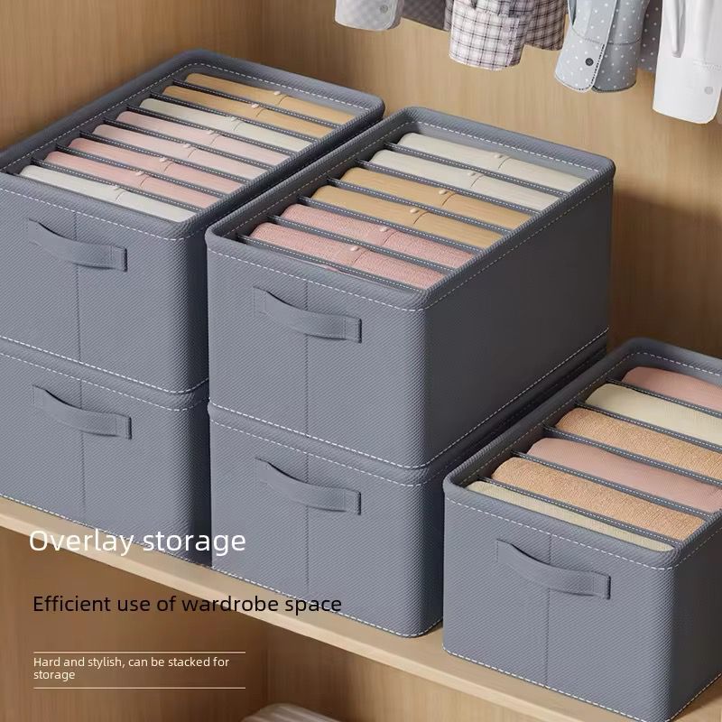 Closet/Clothes organizer
