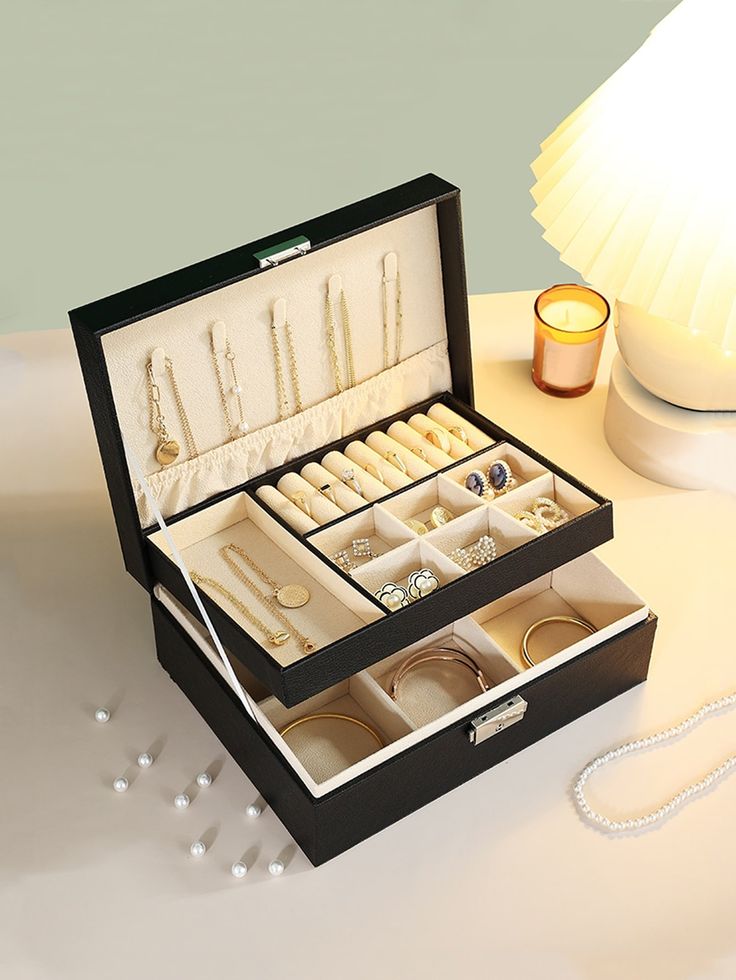 Exquisite Large Capacity Travel Jewelry Bag /  Jewelry Organizer