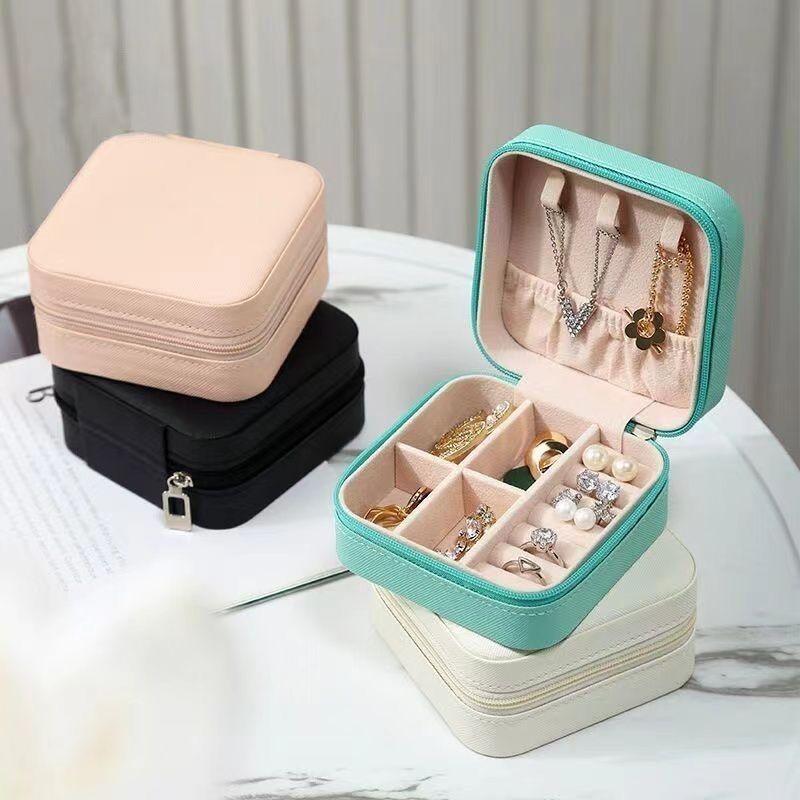 Portable Jewelry Travel Case Organizer/ Portable Mini Storage Boxes Display For Rings, Earrings, Necklaces
