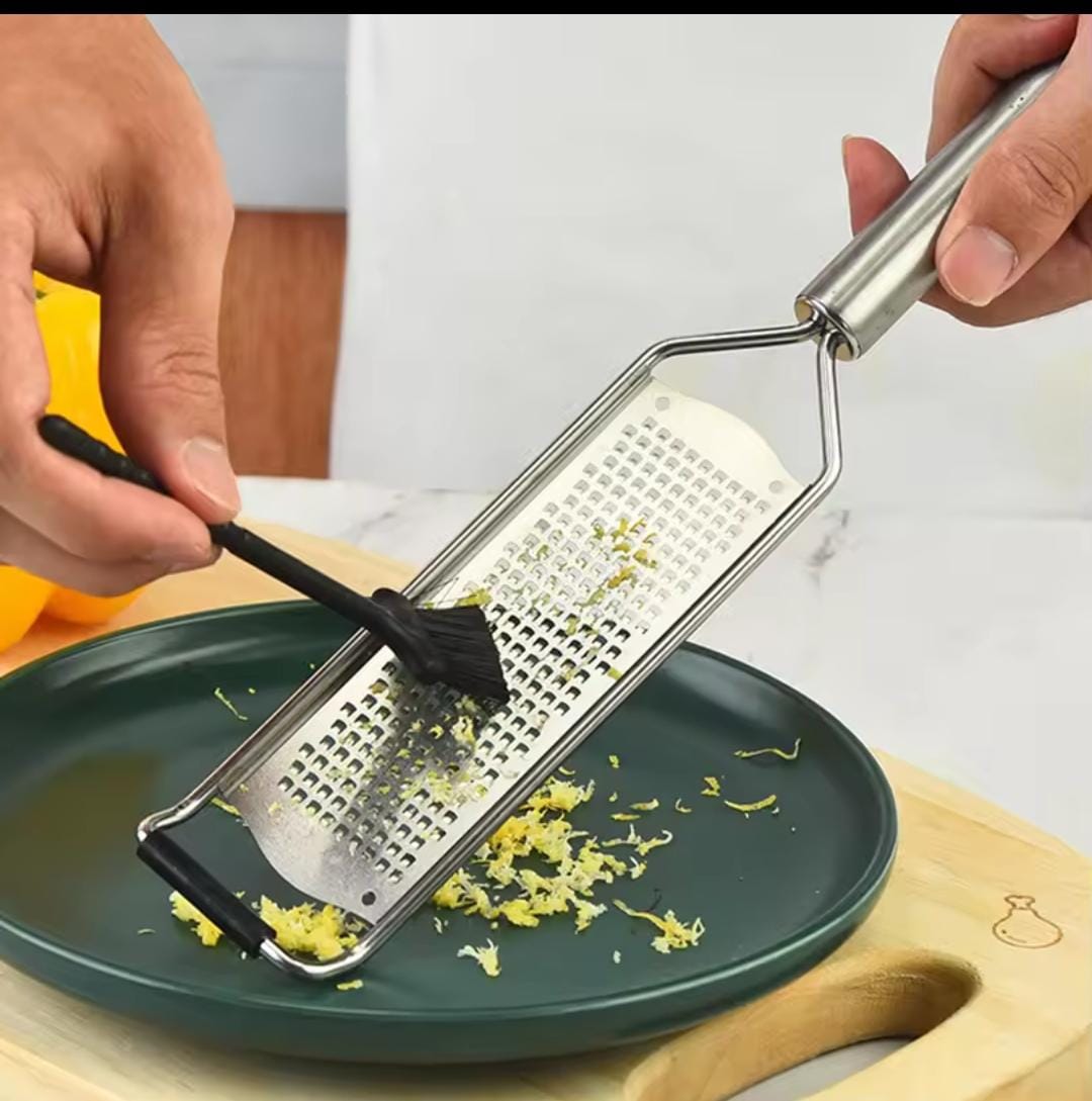 High quality stainless 304 grater Comes with a brush