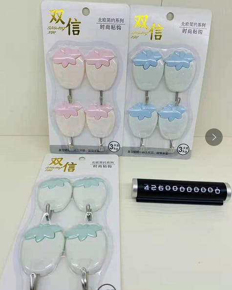 Wall mounting hooks