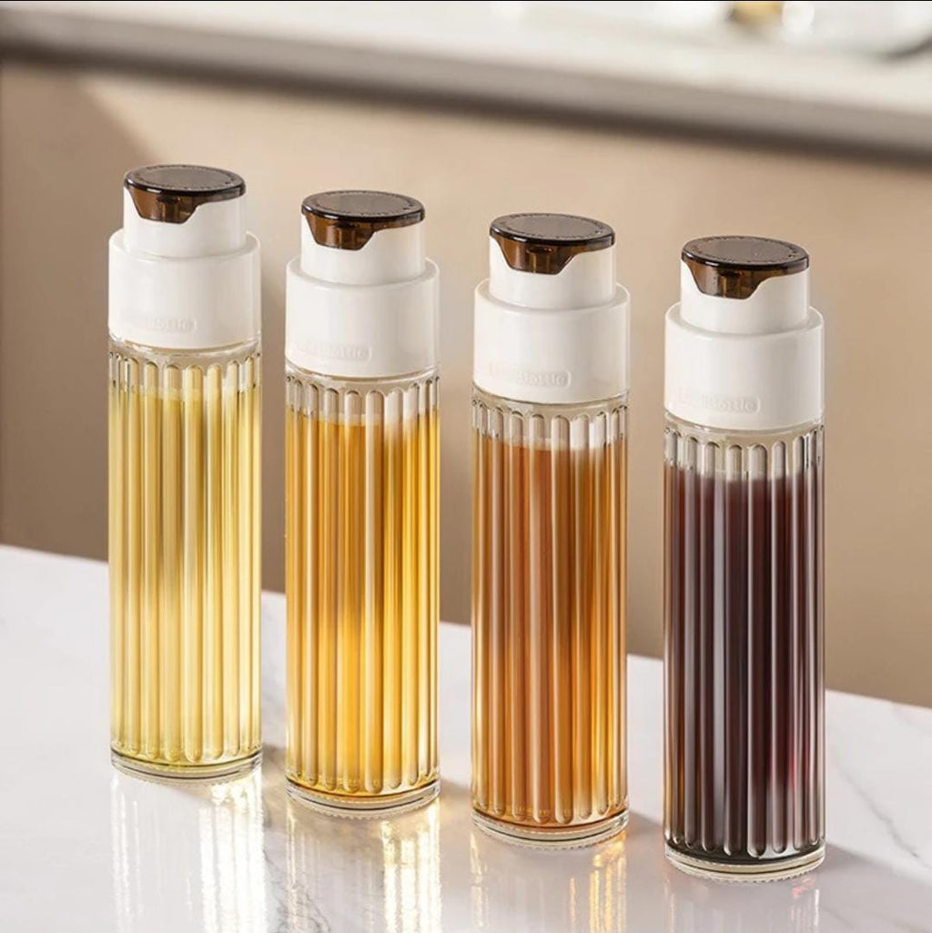 Luxurious glass oil jar