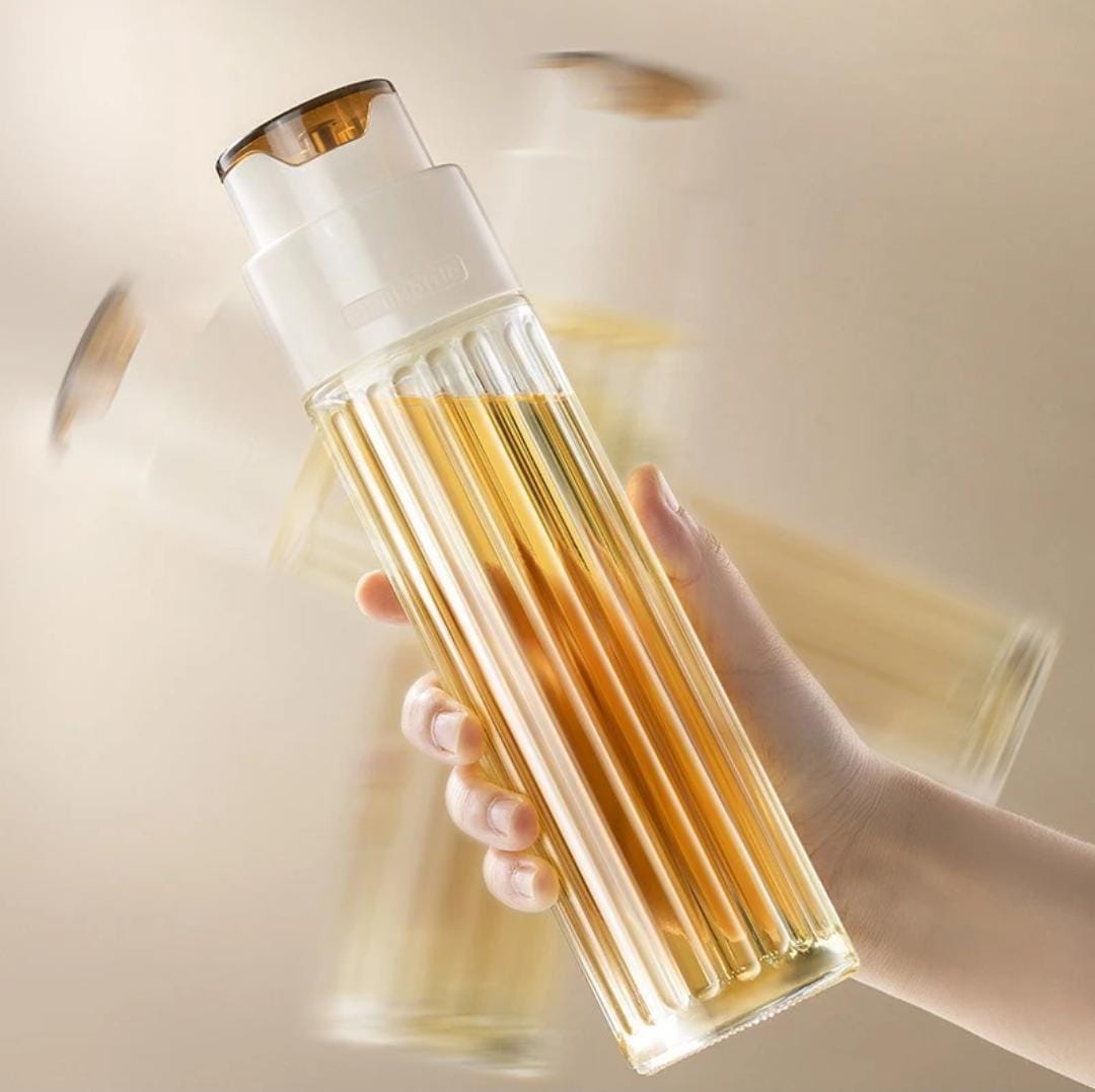 Luxurious glass oil jar