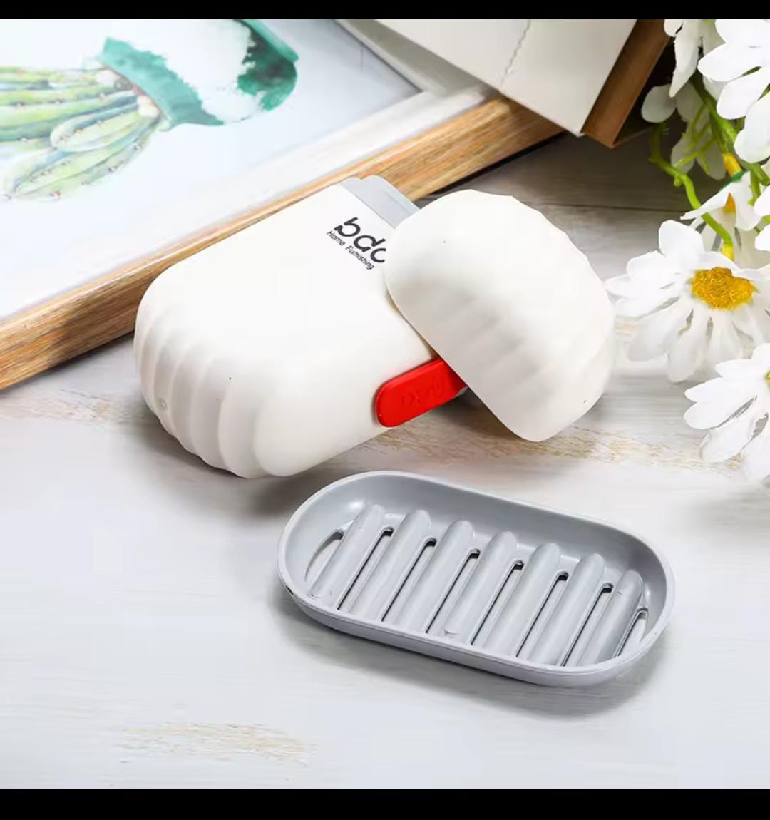 Portable travel soap holders