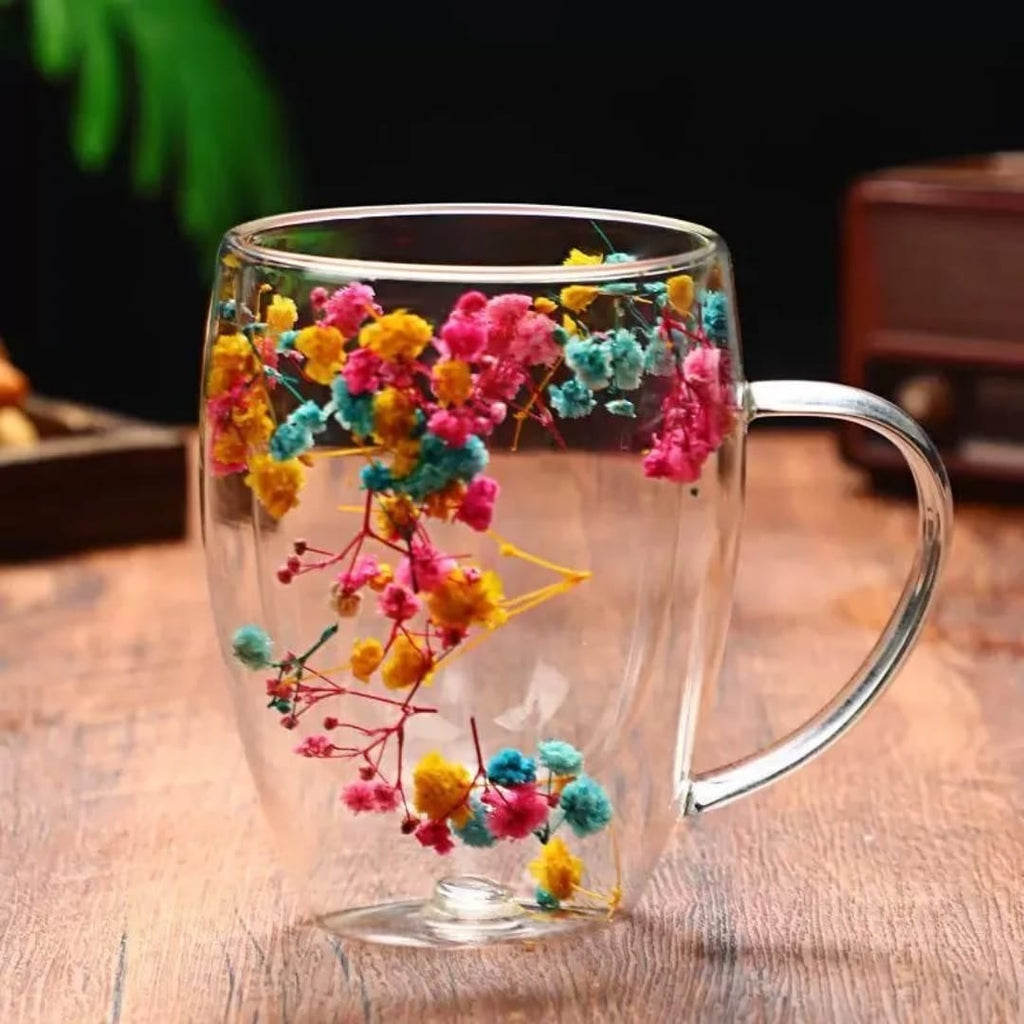 High borocillicate double-wall glass mug with pressed floral designs