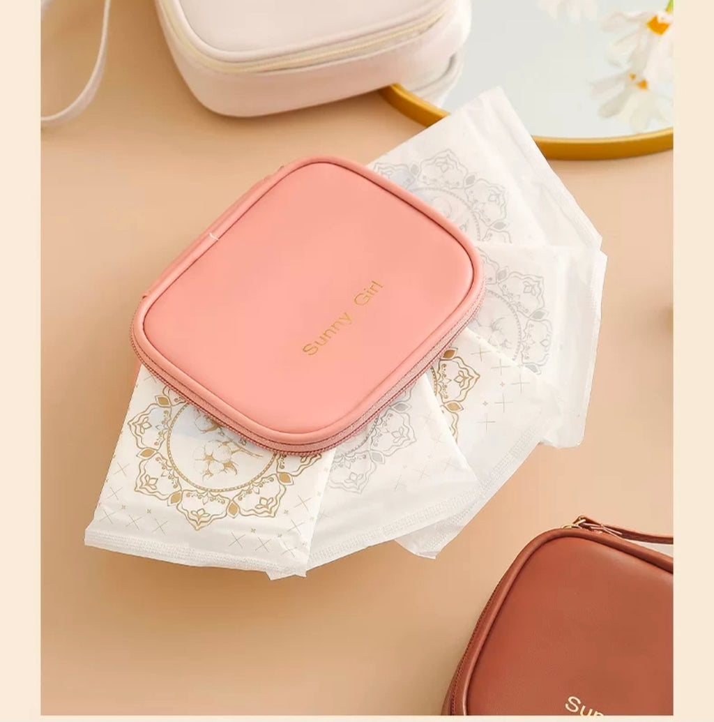 Waterproof mini pads pouch