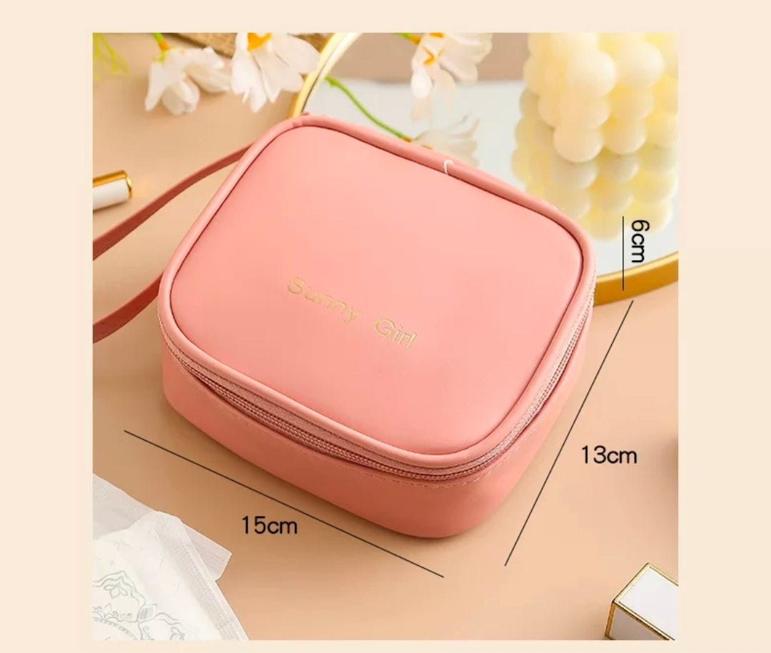 Waterproof mini pads pouch