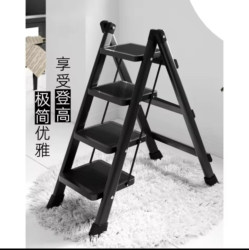 4 steps Portable Folding Ladder