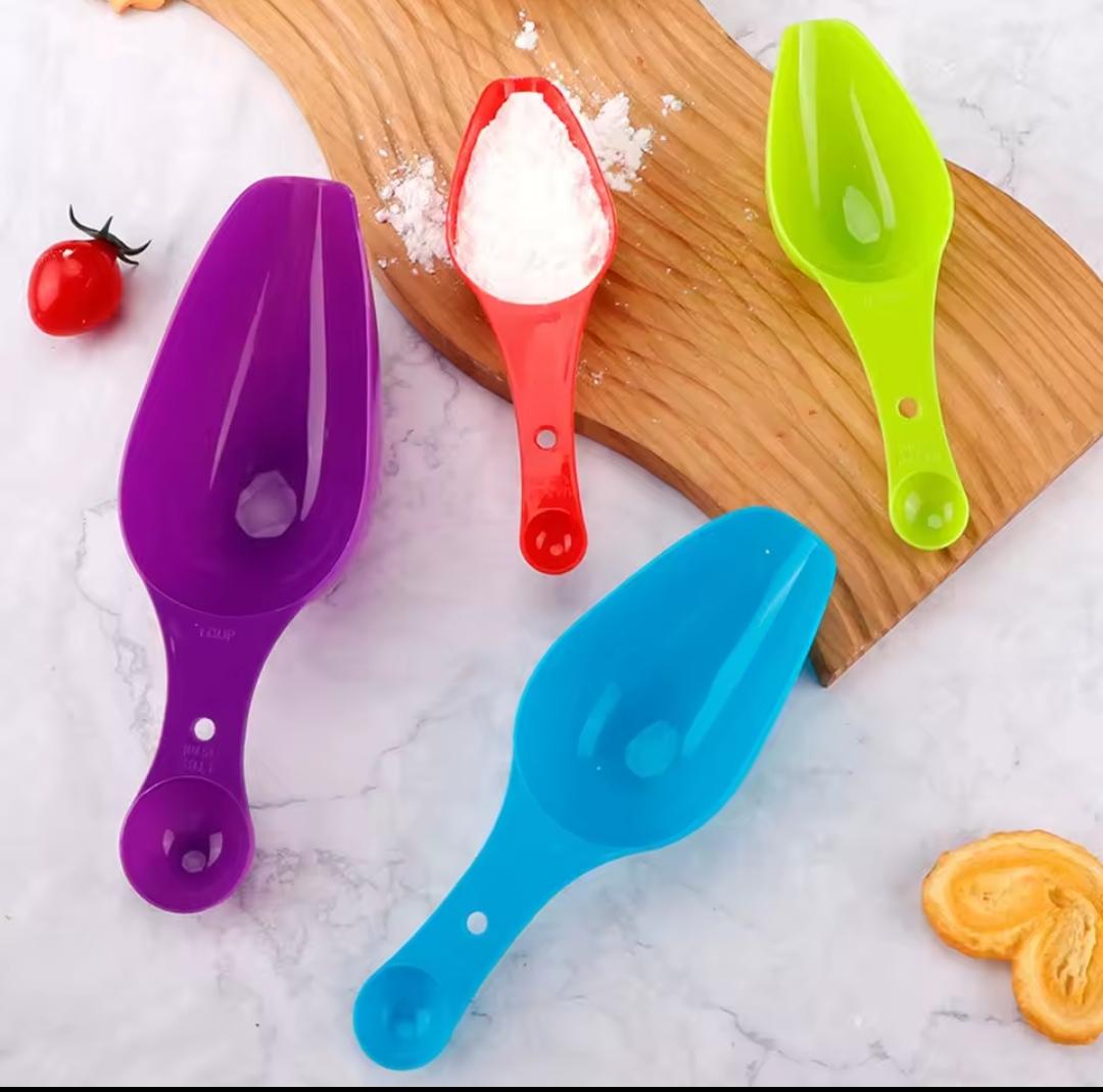 Measuring scoops