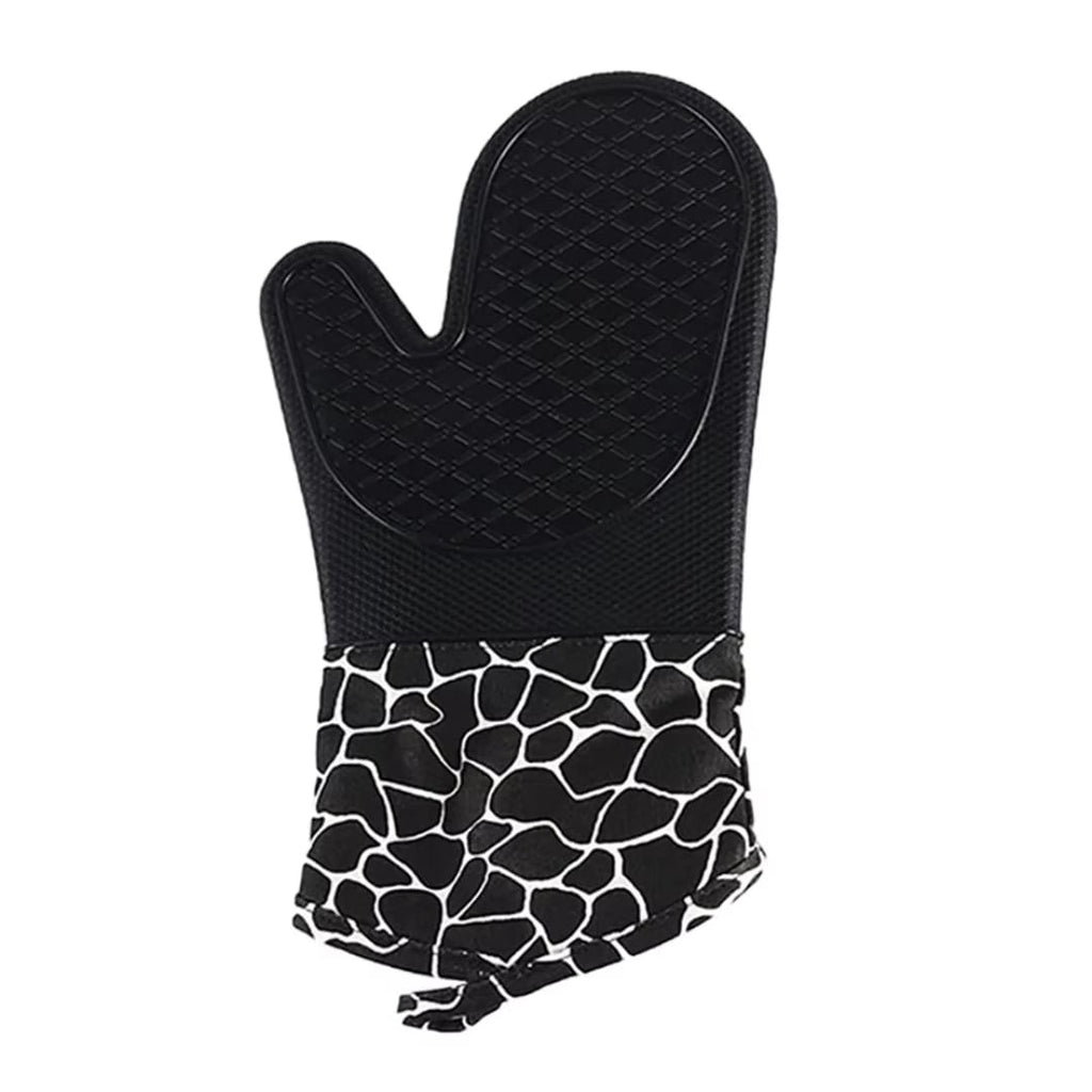 Heat resistant silicone oven gloves with soft cotton lining